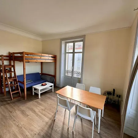 Studio Place Sainte-eugenie Daire *